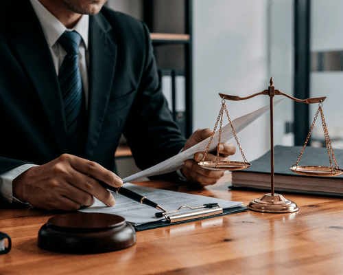 قانون التأمين